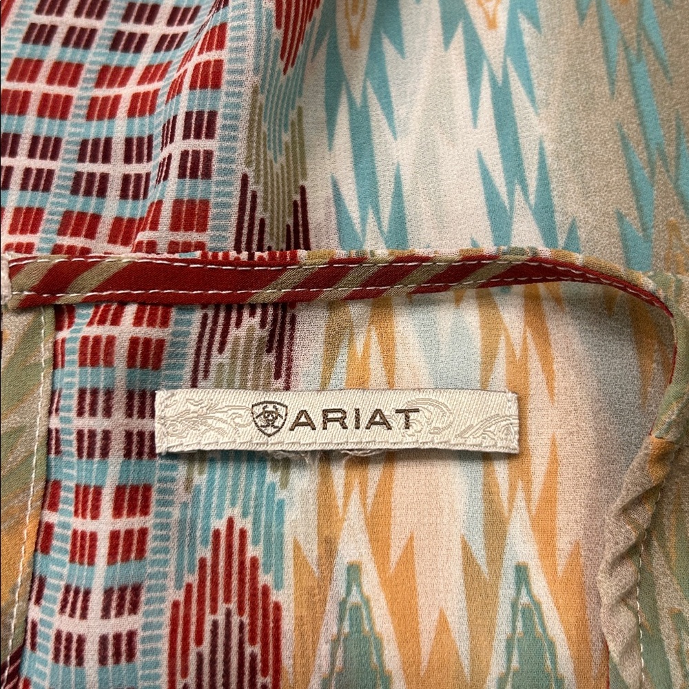 Ariat Women’s Southwest Aztec Ruffle Detail Long Sleeve Pullover Top Western - Picture 5 of 9